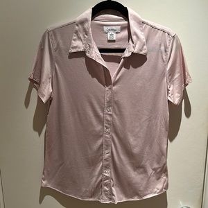 Beautiful Calvin Klein light lavender blouse
